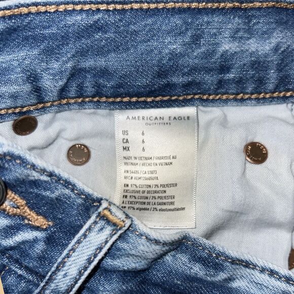 American Eagle Acid Wash Distressed 90s Boyfriend Denim Shorts Size 6 #135 - Picture 5 of 8